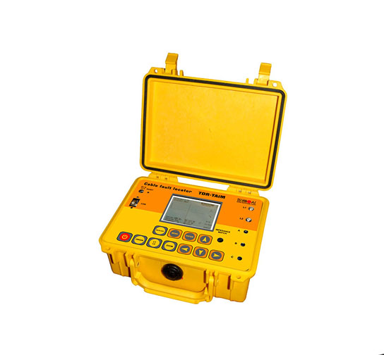 俄羅斯泰克諾AC’TECHNO-AC’帶電纜橋接器的電纜故障定位器 TDR-TA1M